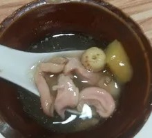 Lotus Seed and Pig Stomach Soup
