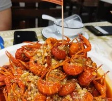 Golden Soup Garlic Lobster