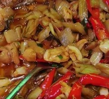 Braised Local Pork with Pickled Vegetables