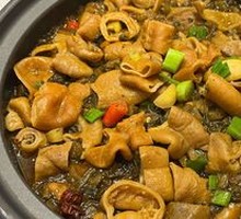 Pickled Cabbage with Pig Intestine