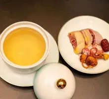Five-fingered Mulberry Chicken Soup