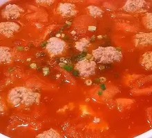 Tomato and Pork Ball Soup