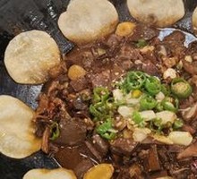 Stewed Beef Offal in Earthen Pot