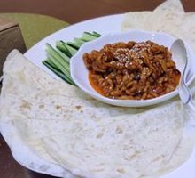Beijing-style Shredded Pork in Soy Sauce