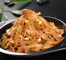 Hand-Kneaded Noodles