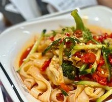 秘制特色凉皮