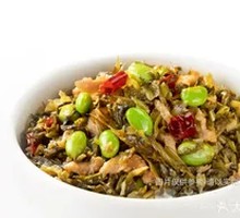 Snow Cabbage and Pork Stir-fried with Corn