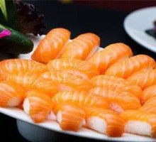 Salmon Sushi