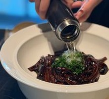 Shanghai-style Eel in Hot Oil Sauce