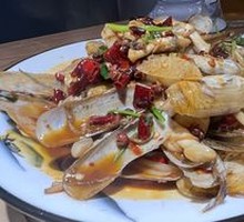 Spicy Stir-Fried Clams