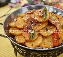 Spicy Potatoes in Dry Pot