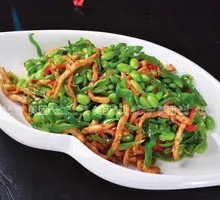 Soybean and Pork Stir-fry