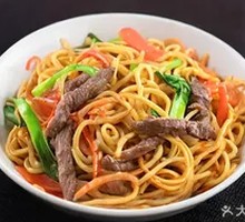 Beef Fried Wide Noodles