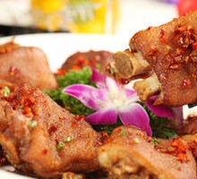 Homestyle Pepper Salt Pork Trotter