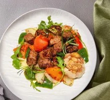 Pan-Seared Golden Garlic Wagyu Beef Cubes