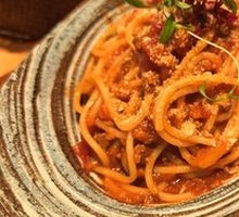 Black Pepper Beef Noodles