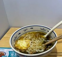 Sour Cabbage and Pork Noodles