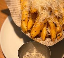 Black Truffle Fries