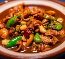 Pickled Vegetable Stewed Intestines