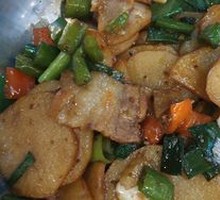 Spicy Potatoes in Dry Pot