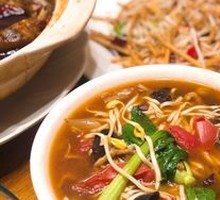Stir-Fried Pork Noodles