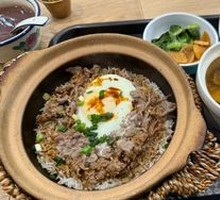 Fresh Beef Baozi Rice Bowl