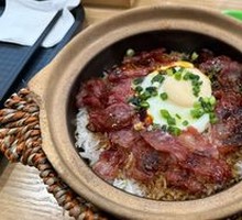 Cantonese Preserved Meat Baozi Rice