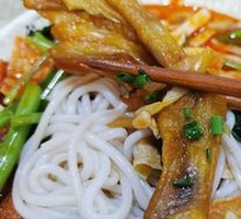 Liuzhou Skin-On Duck Feet