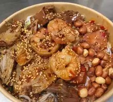 Family Feast Rice Noodles