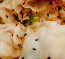 Stone-ground Meat Filling Rice Noodle Roll
