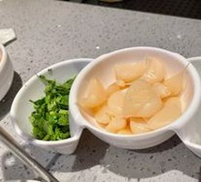 Sweet Pickled Garlic
