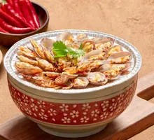 Bold Clam Dish