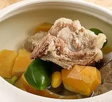 Glutinous Rice Ball and Pork Bone Soup