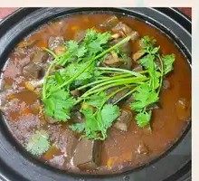 Braised Beef and Ox Tendon Pot