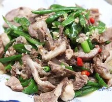 Green Pepper Boneless Pork Rice Bowl