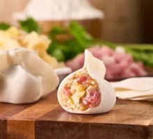 Sour Cabbage and Pork Dumplings