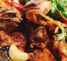 Stewed Old Goose in Huizhou Style