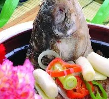Pressure Cooker Big Fish Head