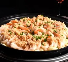 Stir-Fried Garlic Shrimp with Tails