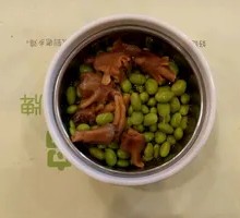 Steamed Chicken Feet with Corn