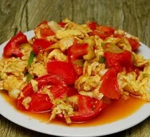 Tomato and Egg Stir-Fry