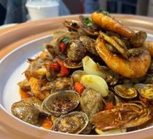 Spicy Clams and Prawn Stir-fry
