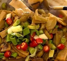 Charcoal-Grilled Winter Bamboo Shoots with Braised Pork