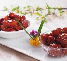 Braised Pork with Mountain Taro Balls