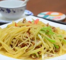 Shredded Pork with Potatoes