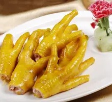 Soy Sauce Chicken Feet