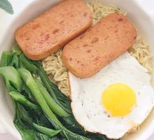 Canned Meat and Egg Noodles