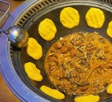 Northeastern Chicken Pot