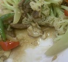 Stir-Fried Cauliflower with Pork Slices