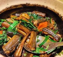 Stir-fried Eel with Raw Sauce